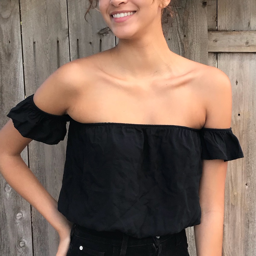 Black brandy Melville top